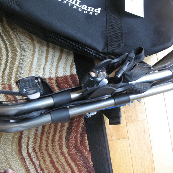 WillLand Outdoors Snowshoes w/Bag - Picture 6 of 6